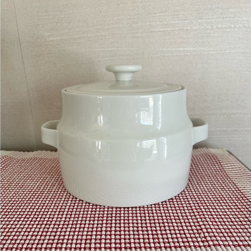 Richard Ginori Design Antonia Campi Laveno 104, Biscuit bowl/tureen/ lidded